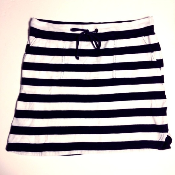 Calson Other - Calson Skirt Medium Black and White Stripe